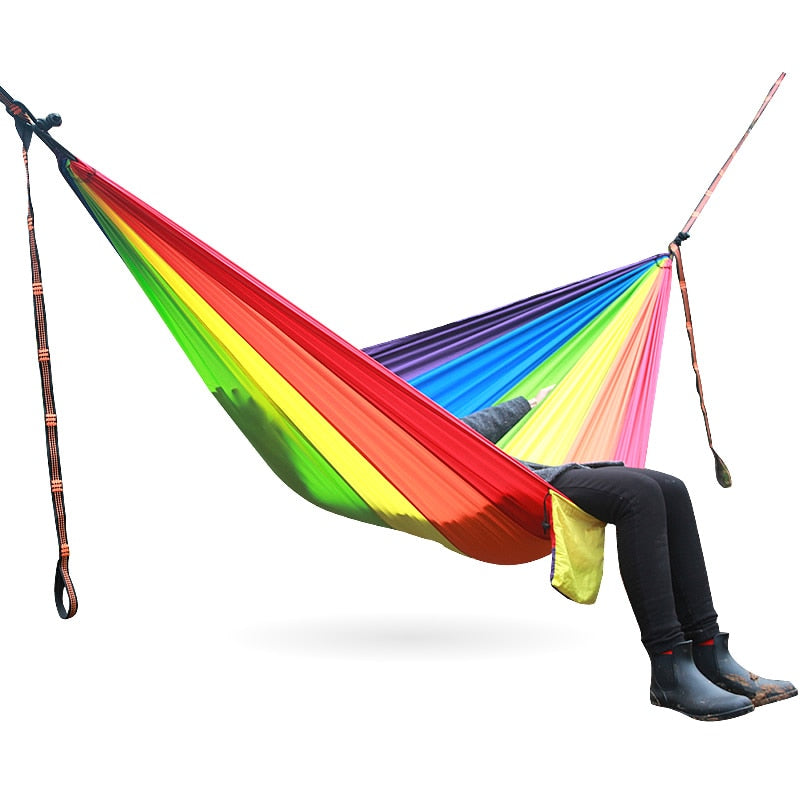 (a) - Rede Arco-Íris com tecido de paraquedas de nylon para 2 pessoas Mídia 2 de 12s